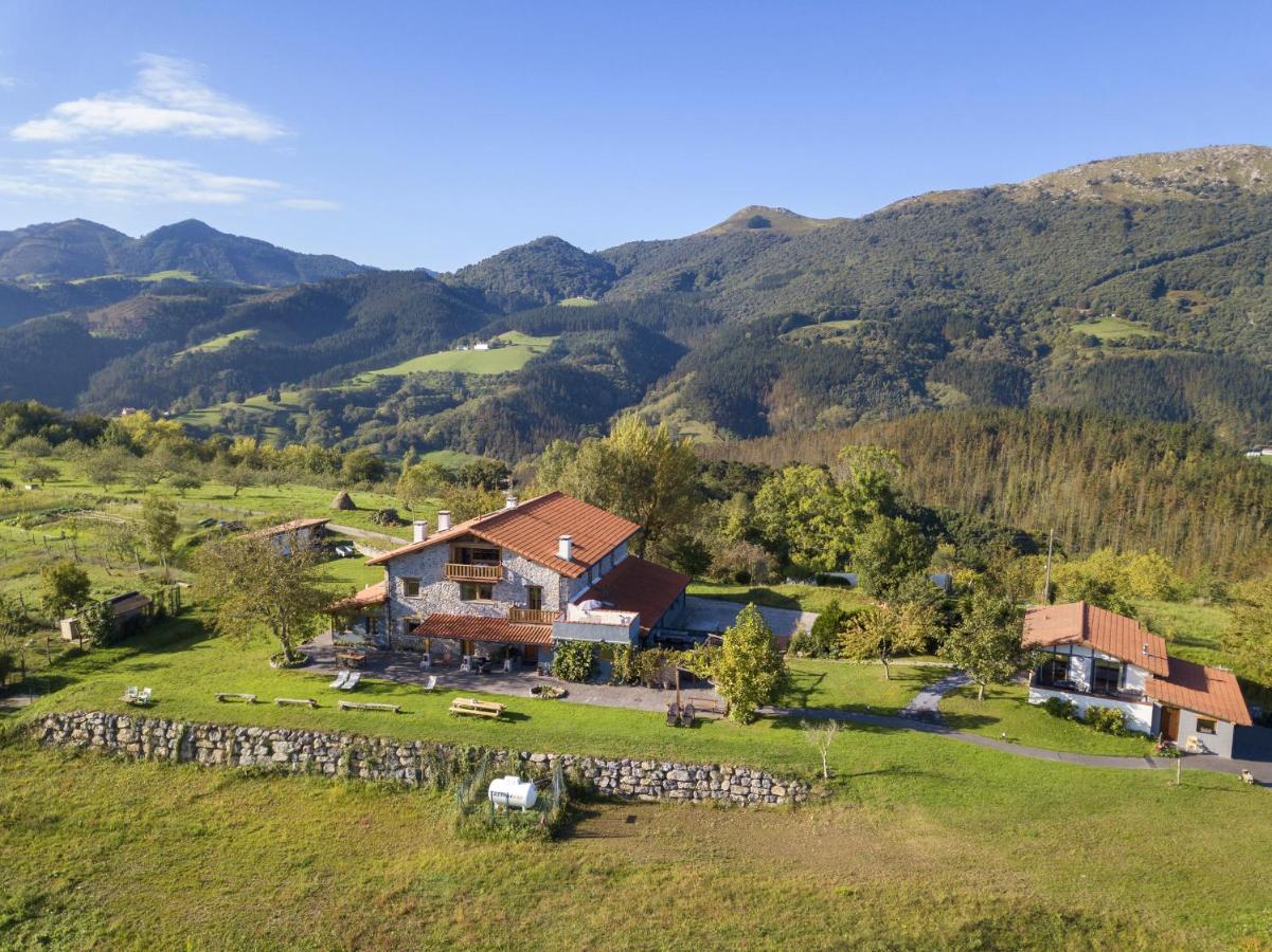 URAIN Suites - Apartments at Flysch-Coast - Bed and Breakfast Zumaia