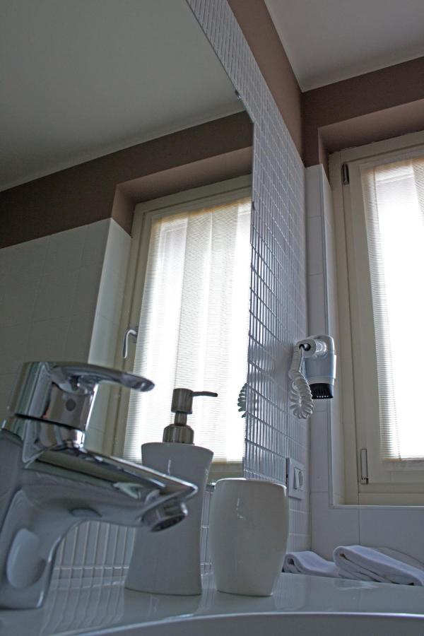 Chambre Double avec Lit d'Appoint