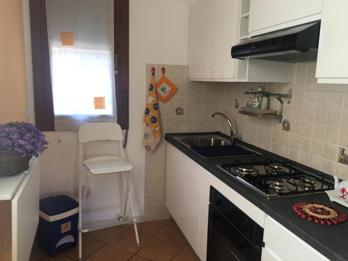 Appartamento Via Montenero - Chambres d’hôtes
