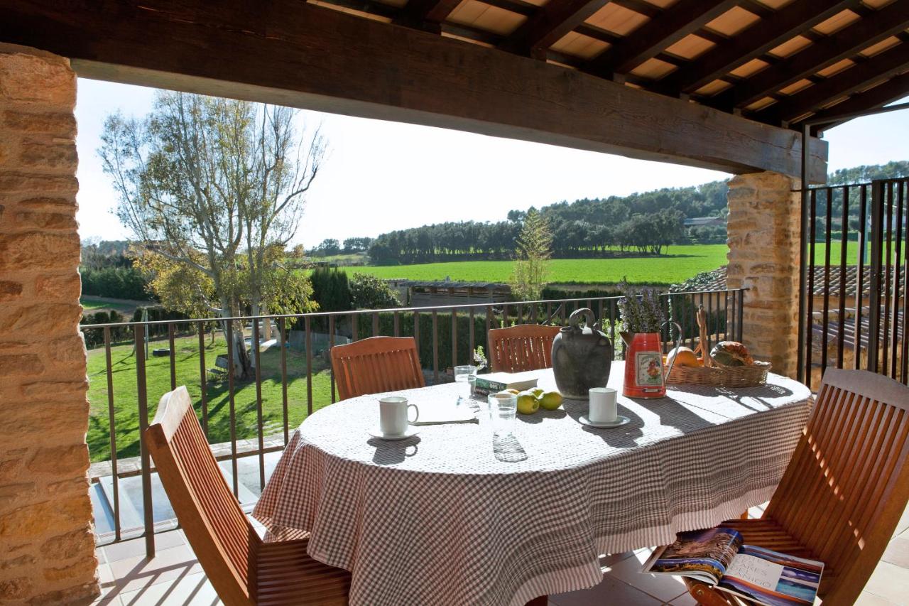 Apartment with Garden View