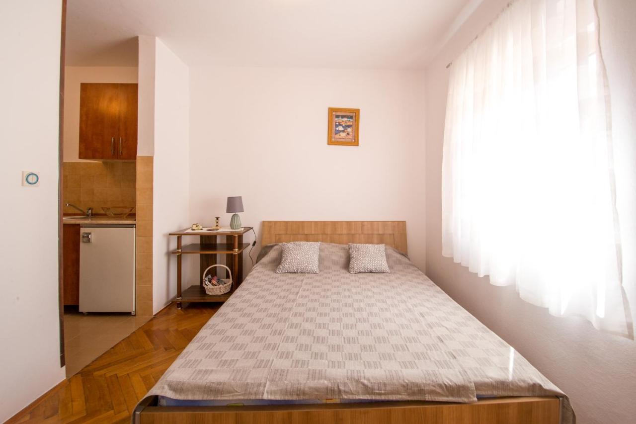 Monolocale (3 Adulti)