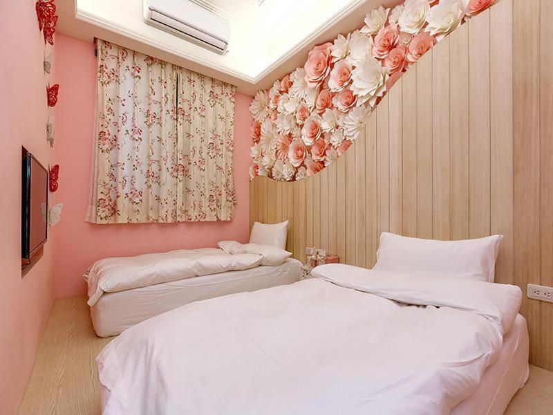 Economy Twin Room