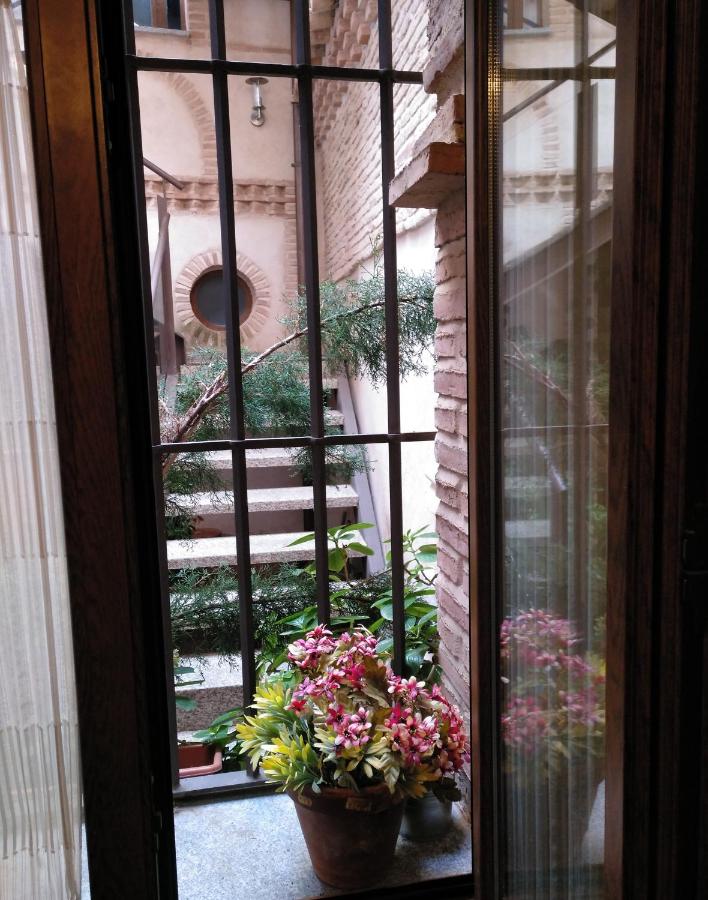 Apartamentos La Casa Del Grial - Ferienwohnung