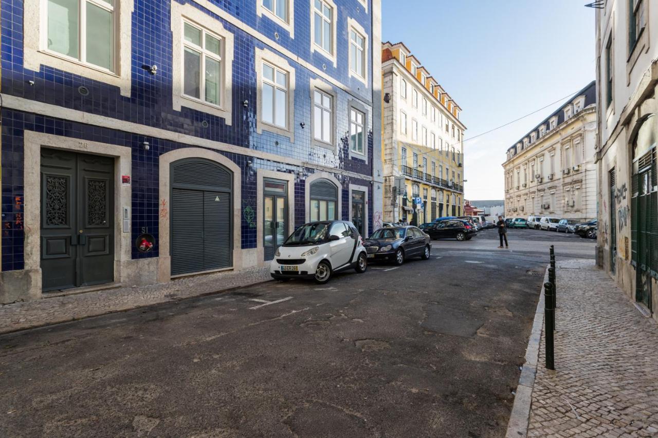 FLH Chiado Sunny Apartment - B&B Lisboa