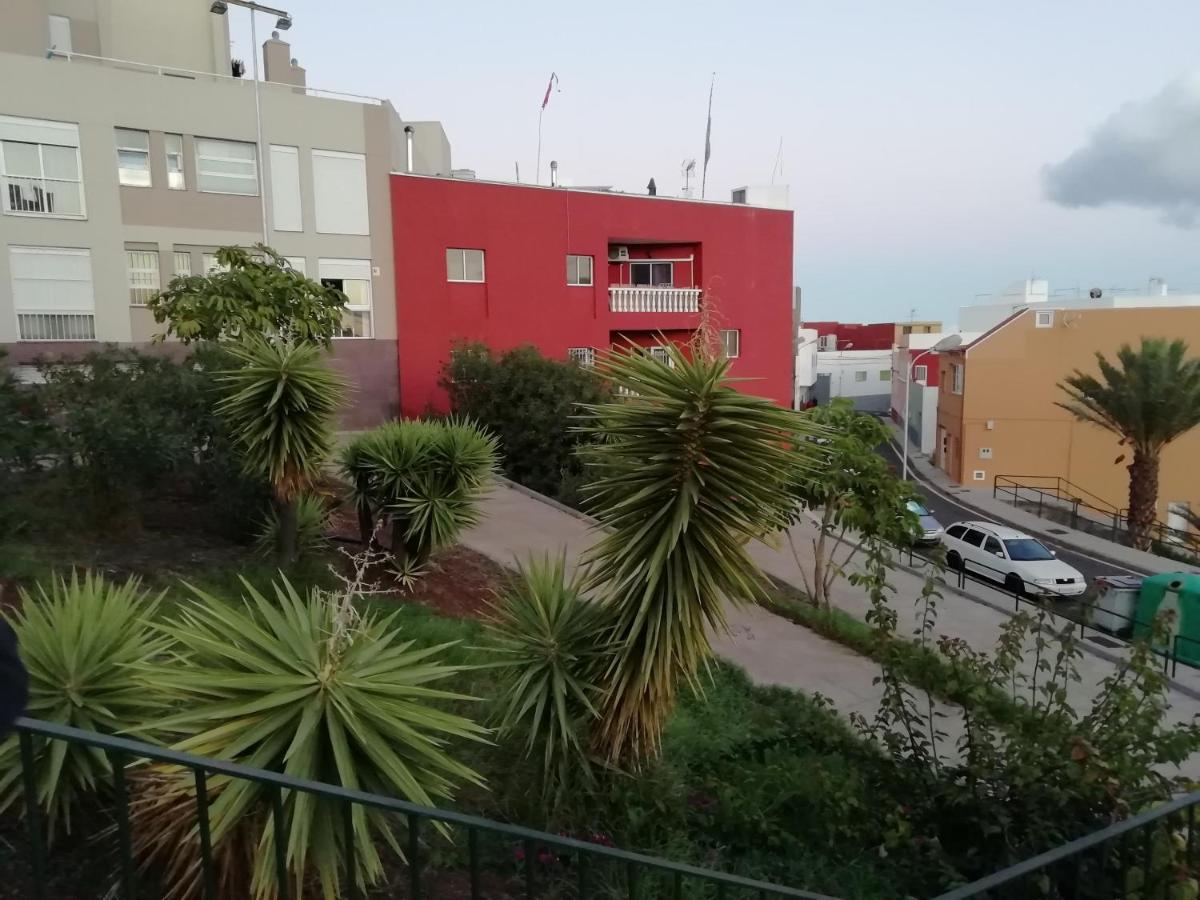 THREE BEDROOM APARTAMENT II NEAR SANTA CRUZ - B&B Santa Cruz de Tenerife