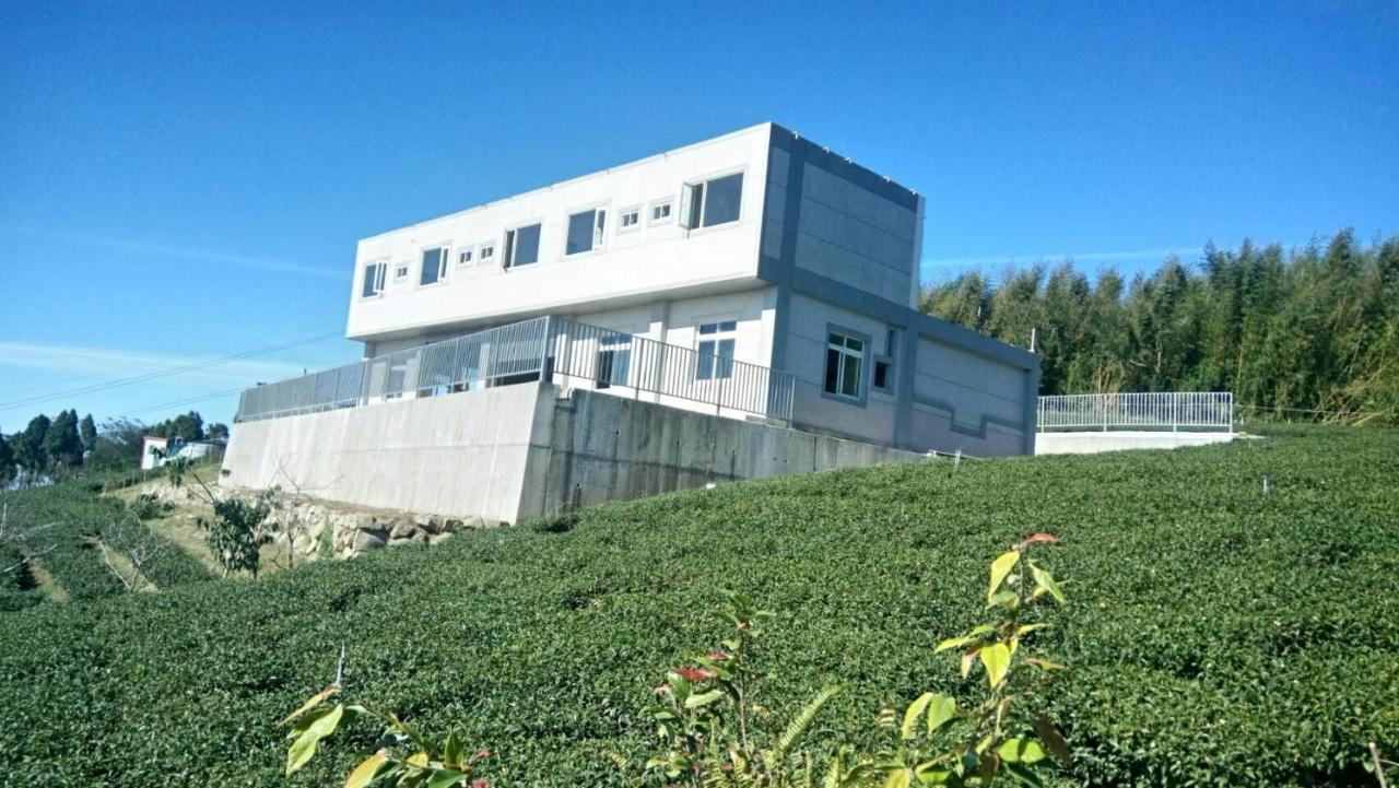 紫龍星空民宿 - Bed and Breakfast