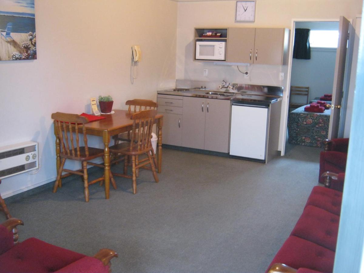 Appartamento con 1 Camera da Letto - Piano Terra