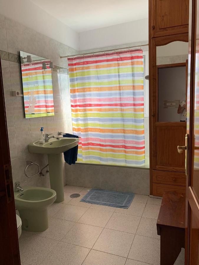 Two-Bedroom Apartment with Sea View (4 Adults)
