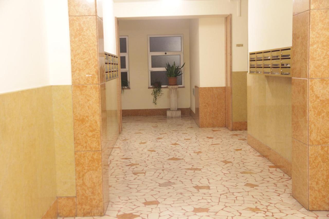 ES - Essential Solution & Emotion Stories (locazione turistica) - Bed and Breakfast Verona