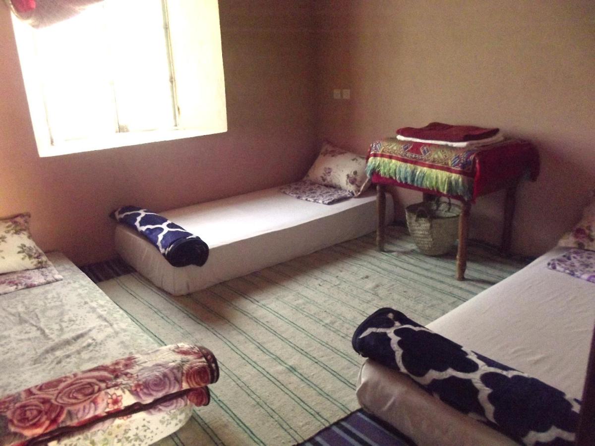 Camera Tripla con Bagno in Comune