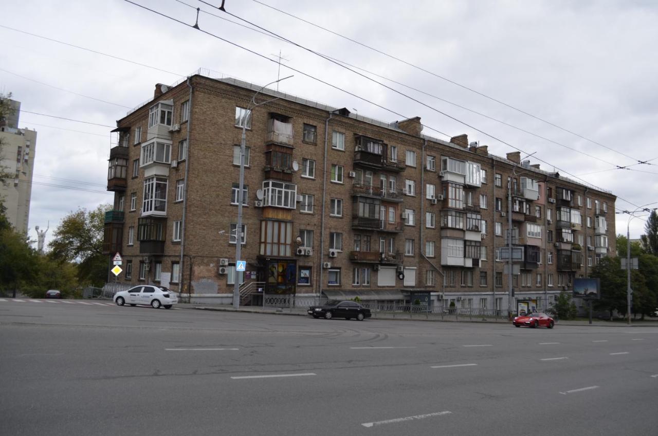 Центр Печерск метро Зверинецкая, Печерская - Bed and Breakfast Kyiv