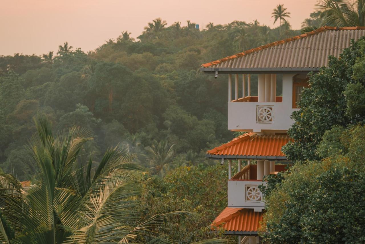Deluxe Double Room with Balcony and Sea View