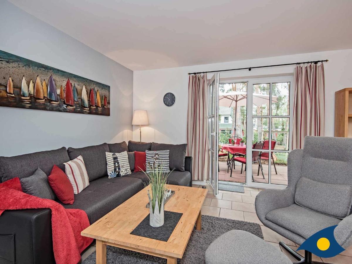 One-Bedroom Apartment with Terrace