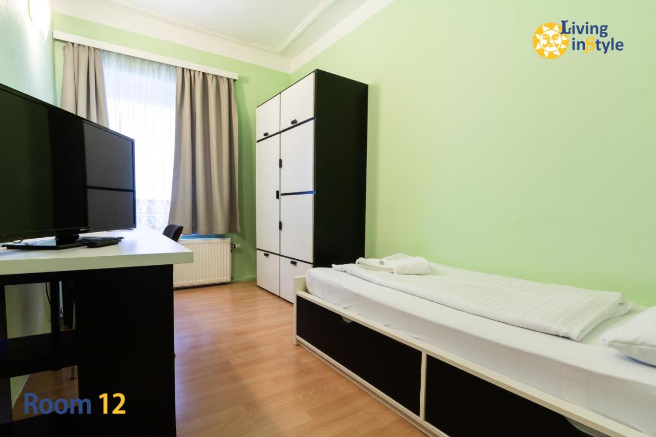 Budget Single Room 12