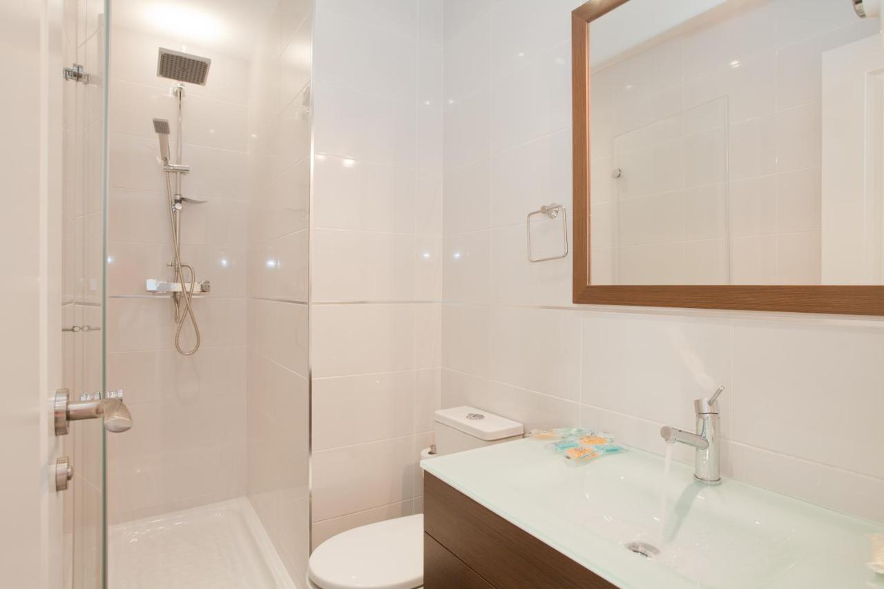 Deluxe Apartment (5 Adults)