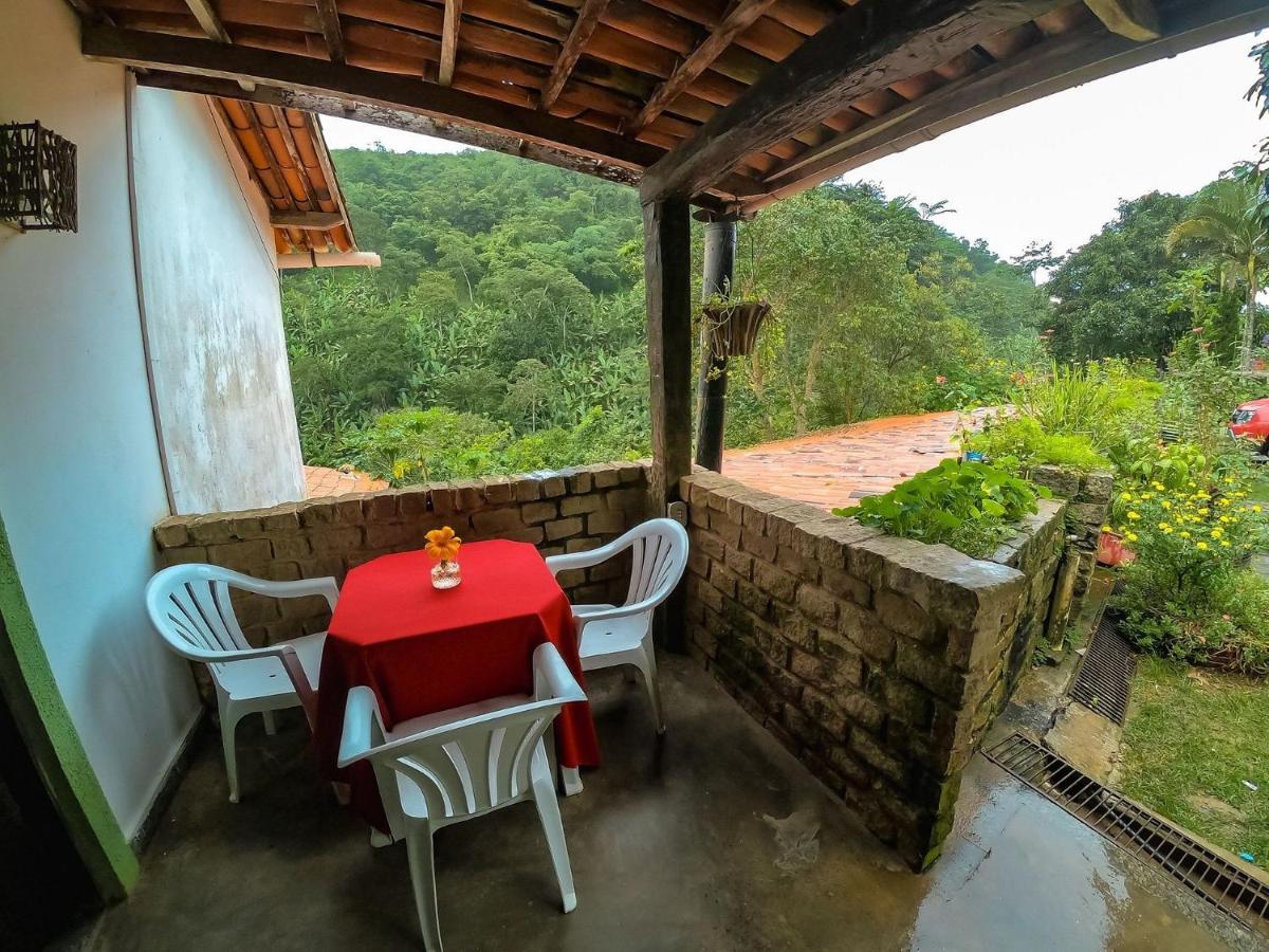 Saíra Recanto de Serra - B&B