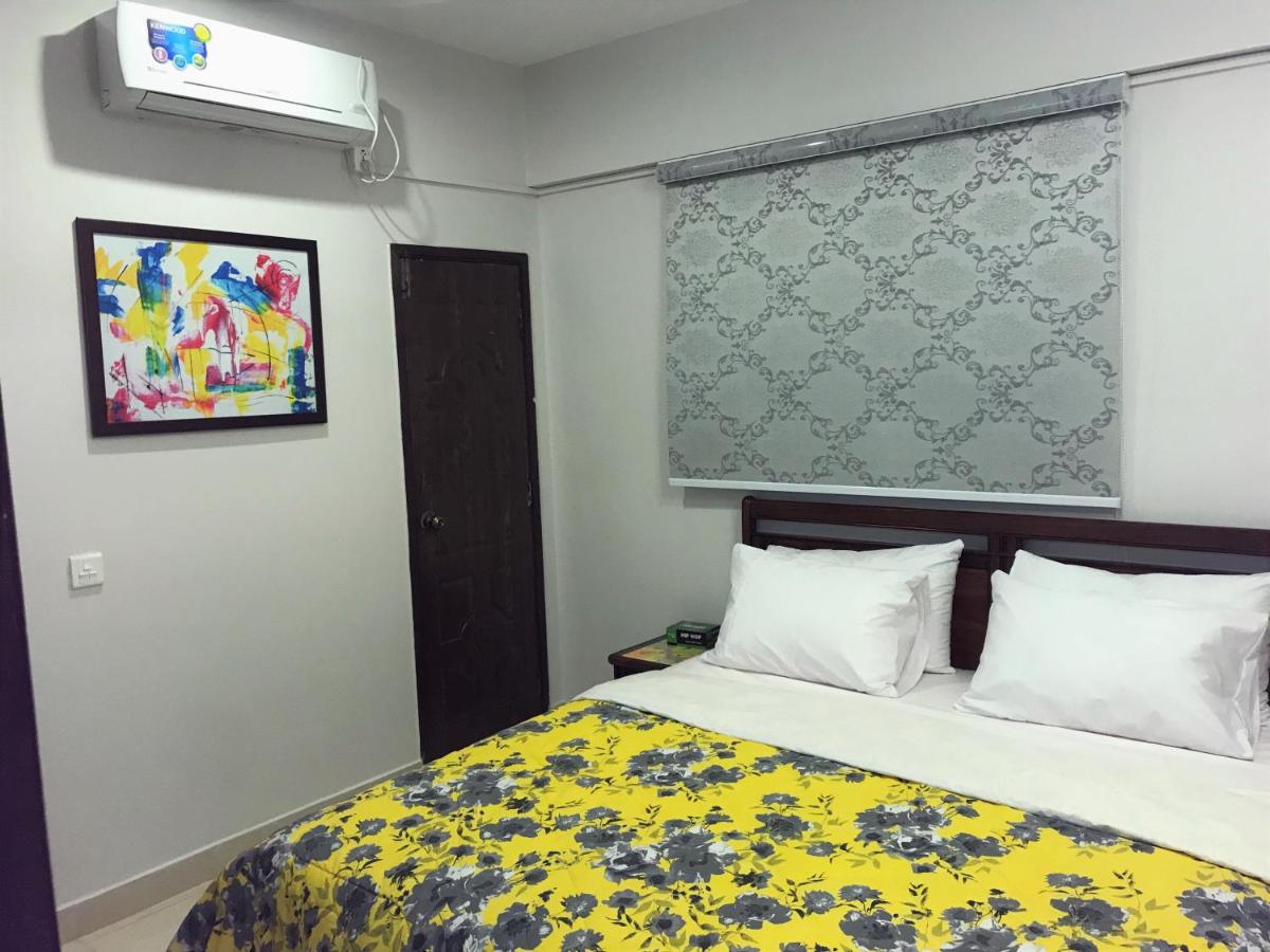 B&B Karâchi - "Service Apartments Karachi" Ocean View 2 Bed Room Apt - Bed and Breakfast Karâchi