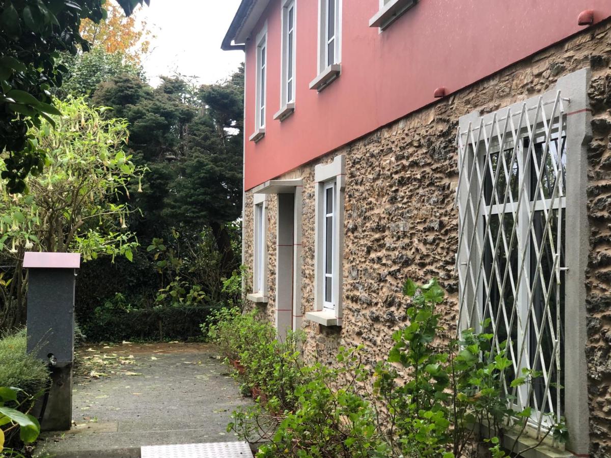 Casa Do Bosque - Bed and Breakfast