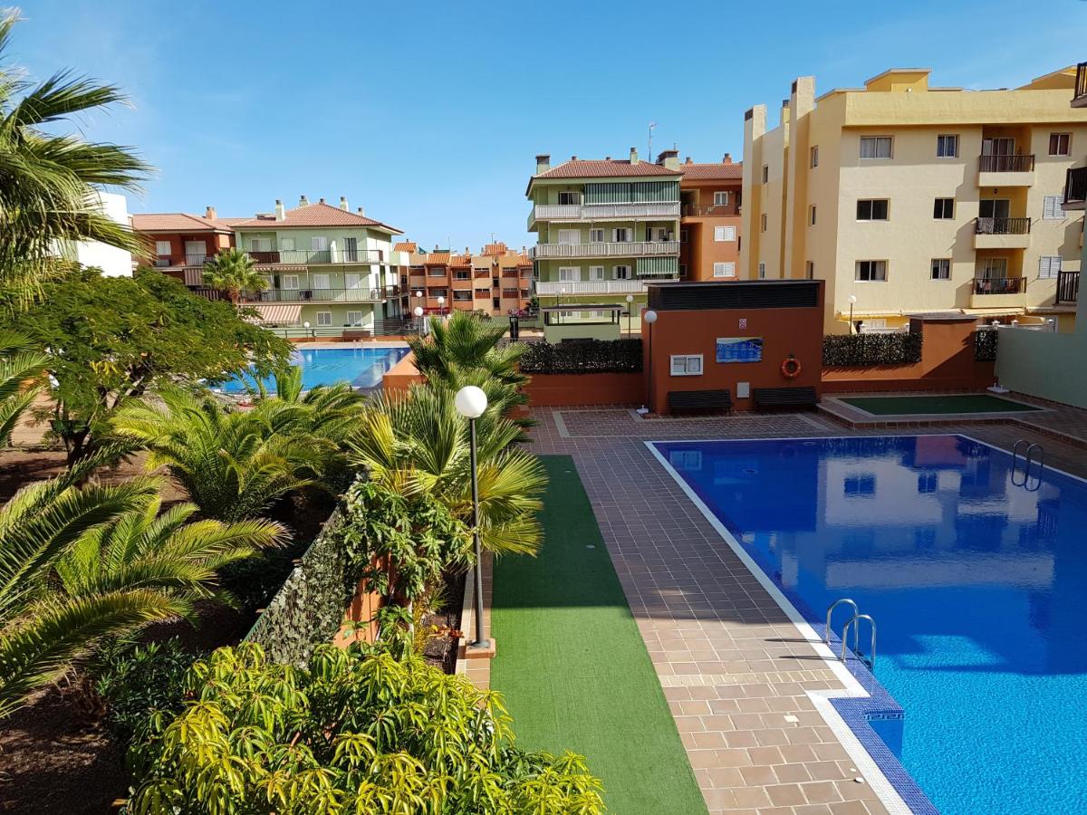 alquilaencanarias Candelaria, Terrace and Pool ! - B&B