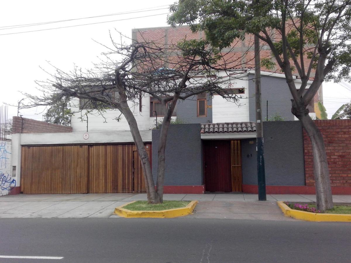 Habitación amoblada en Surco, Lima, Peru - B&B