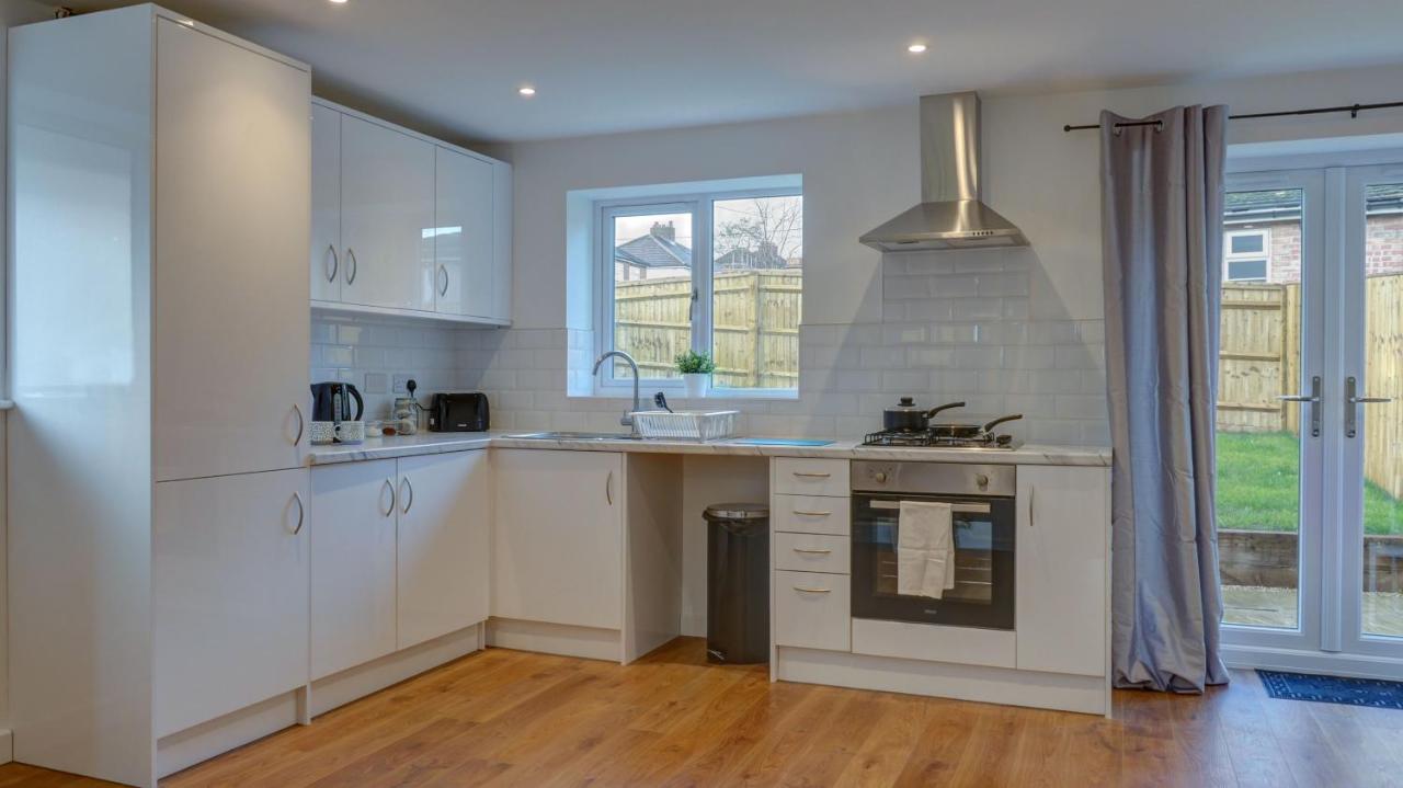 Didcot- Private Flat with Garden & Parking 04 - B&B