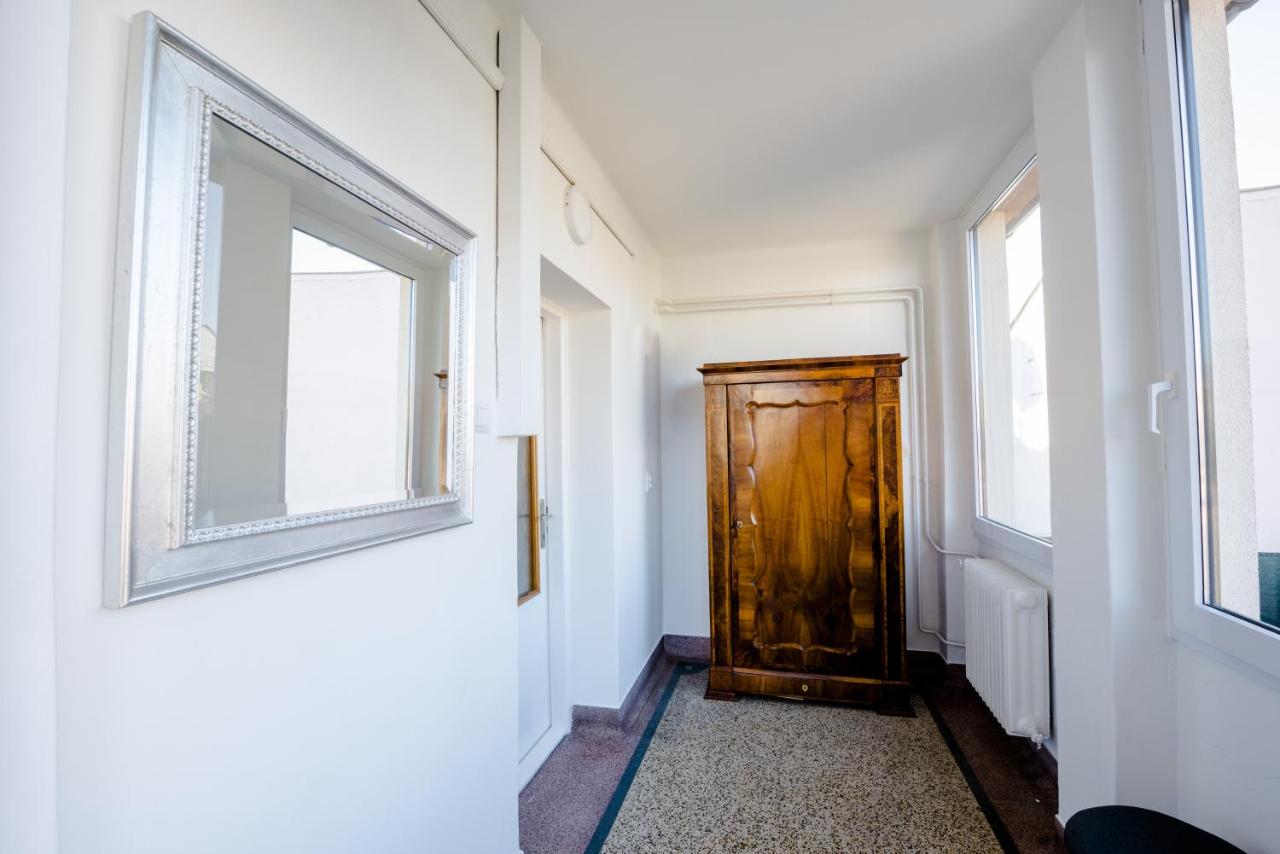 Piestany House With Garden Veronika - B&B Piešťany