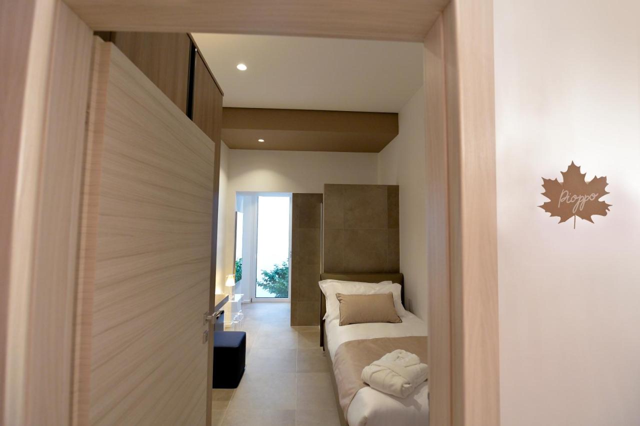 Single Room with Private Bathroom