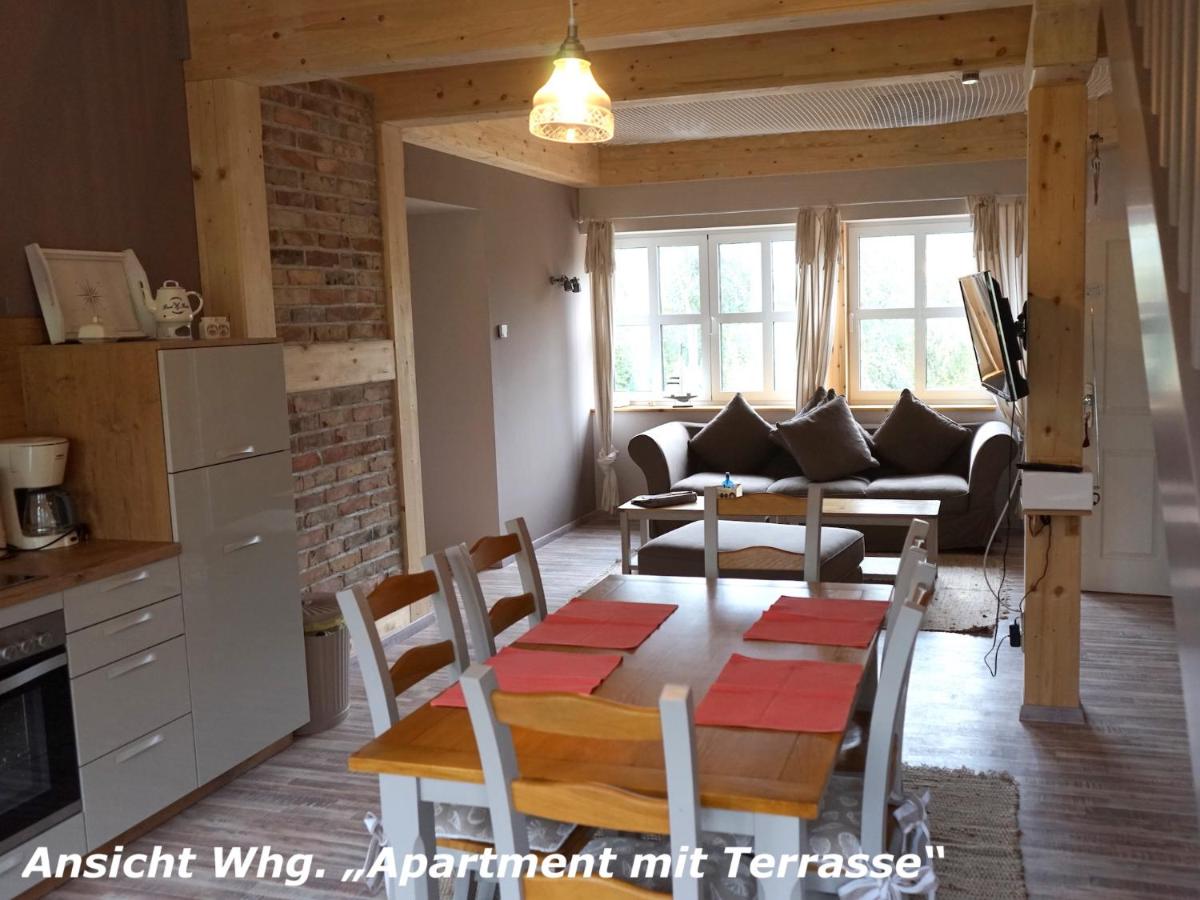 Apartamento de 1 dormitorio con terraza