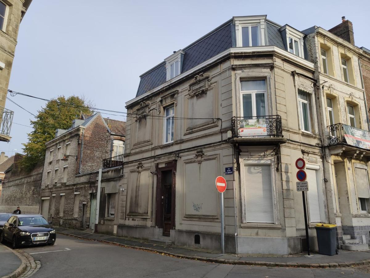 Résidence MUSEE-HOME - Centre ville Valenciennes - B&B
