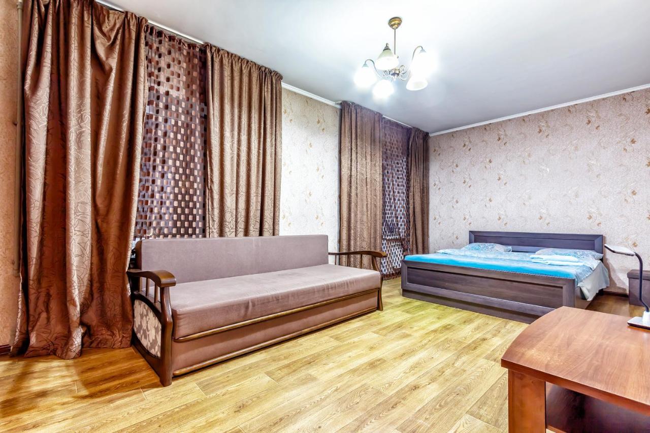 B&B Almaty - 434 Апартаменты на Арбате Самый центр Отлично подходят для командированных и туристов - Bed and Breakfast Almaty