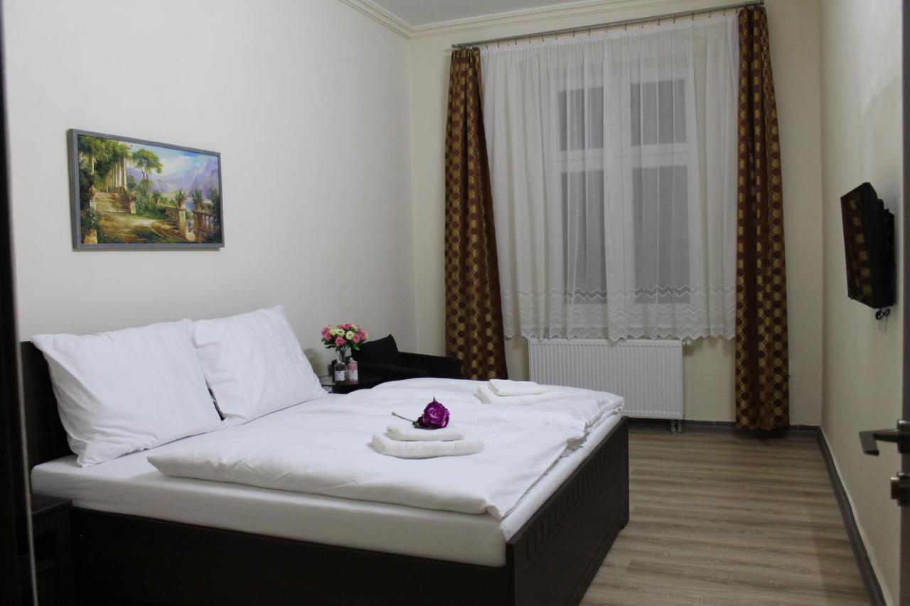 Dreibettzimmer