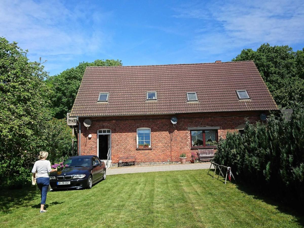 B&B Ralswiek - Ferienwohnung Ralswiek, Jarnitz 8 - Bed and Breakfast Ralswiek