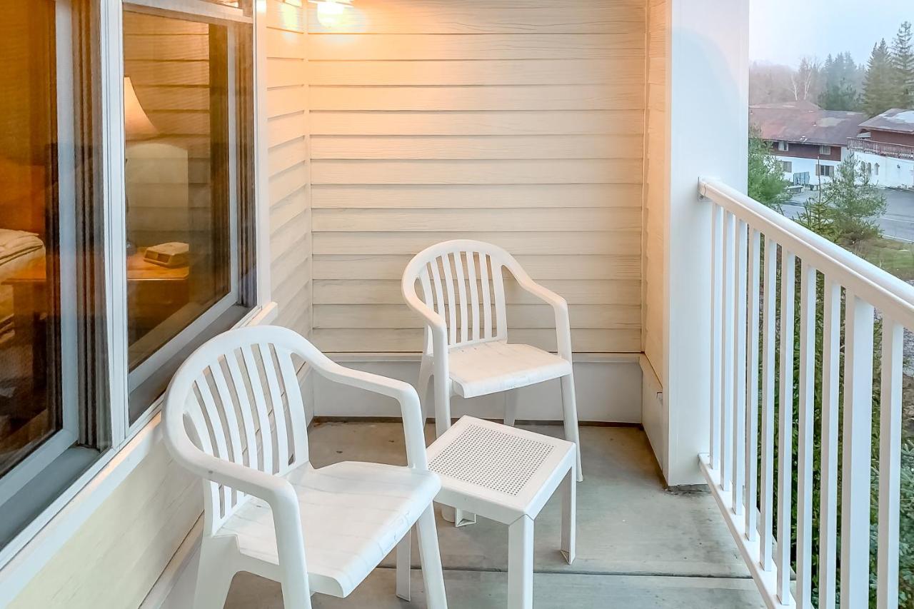 Long Trail House Condos - B&B