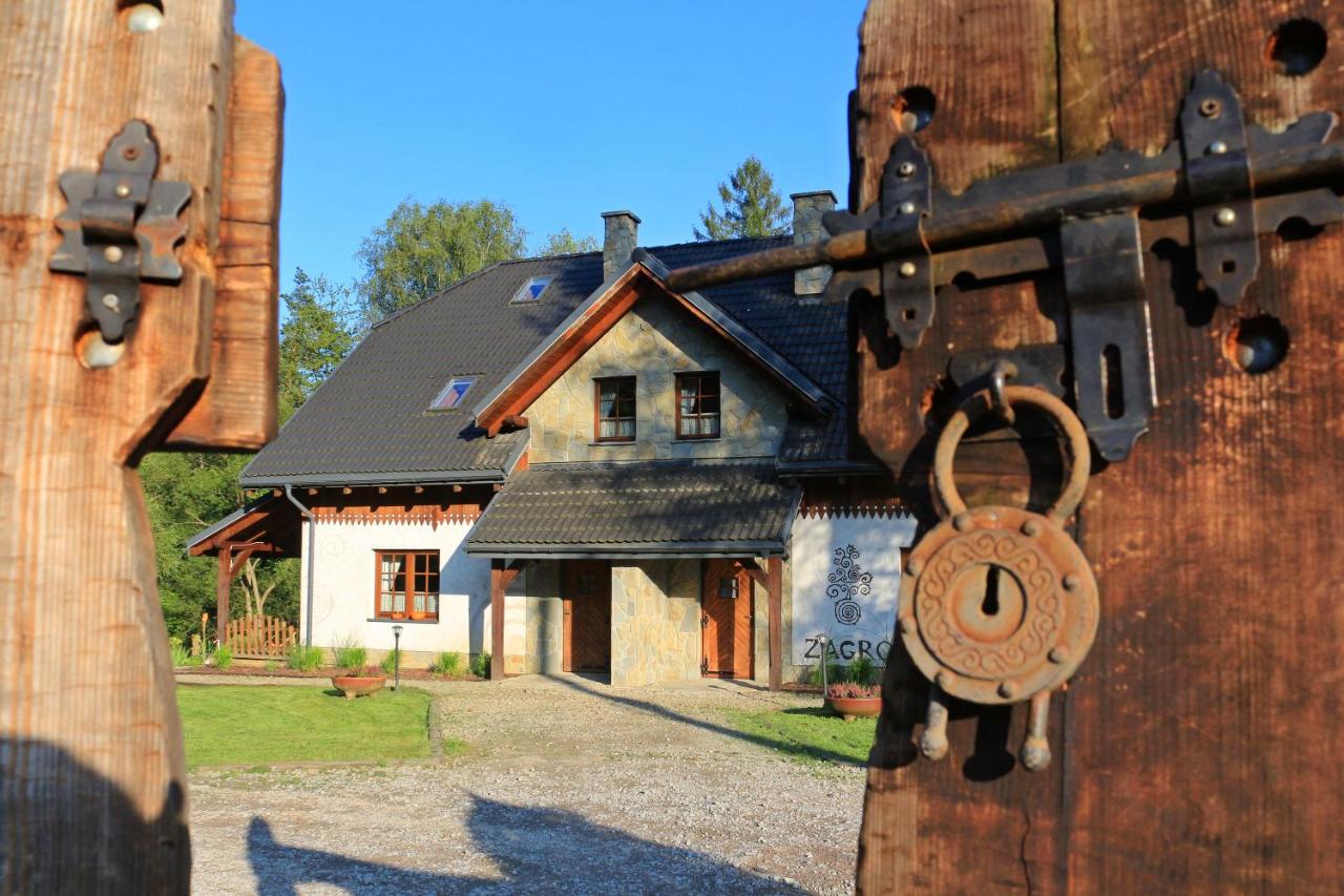 B&B Polańczyk - Zagroda Lipowiec - Bed and Breakfast Polańczyk