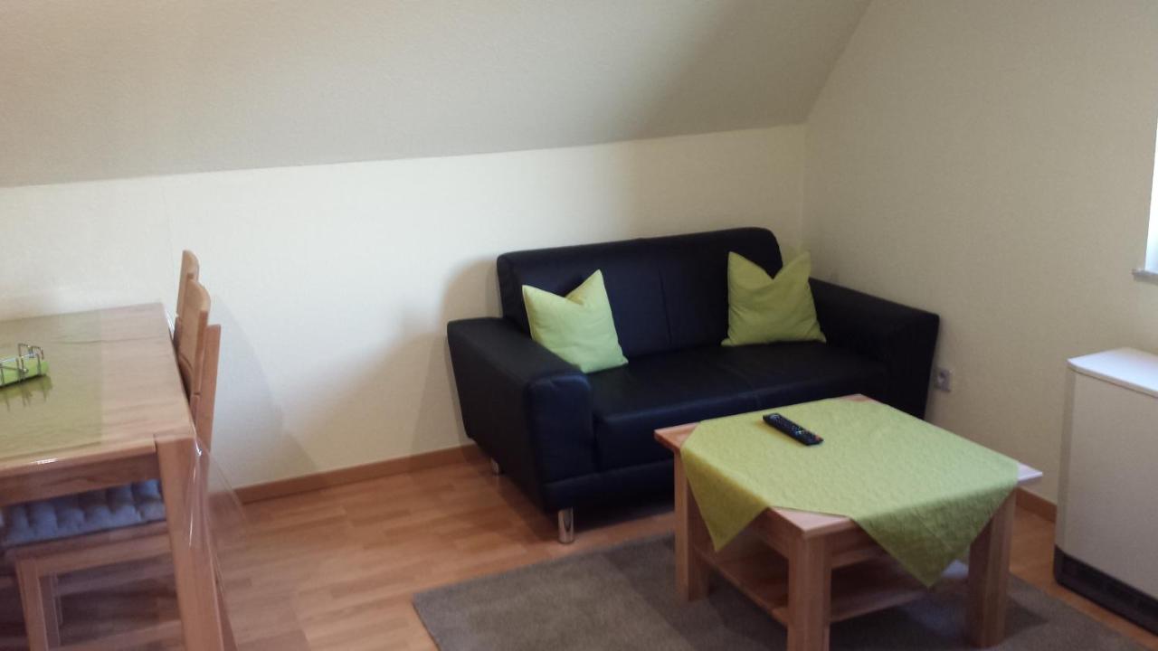 Ferienwohnung "SCHWÄBISCHE ALB" , Pension Wauri - Bed and Breakfast