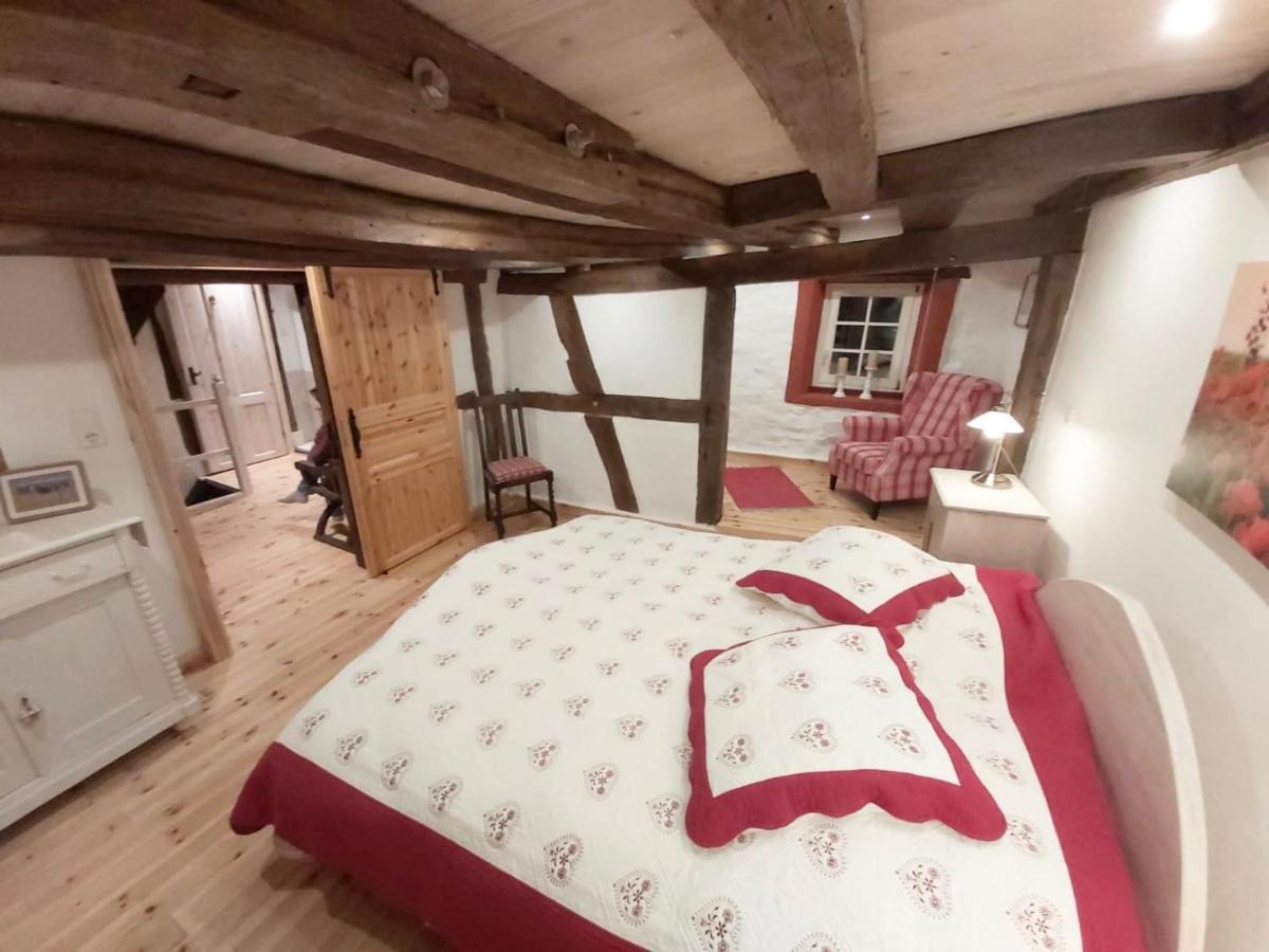 B&B Stromberg - Charmanter Fachwerktraum an der Stadtmauer - Bed and Breakfast Stromberg