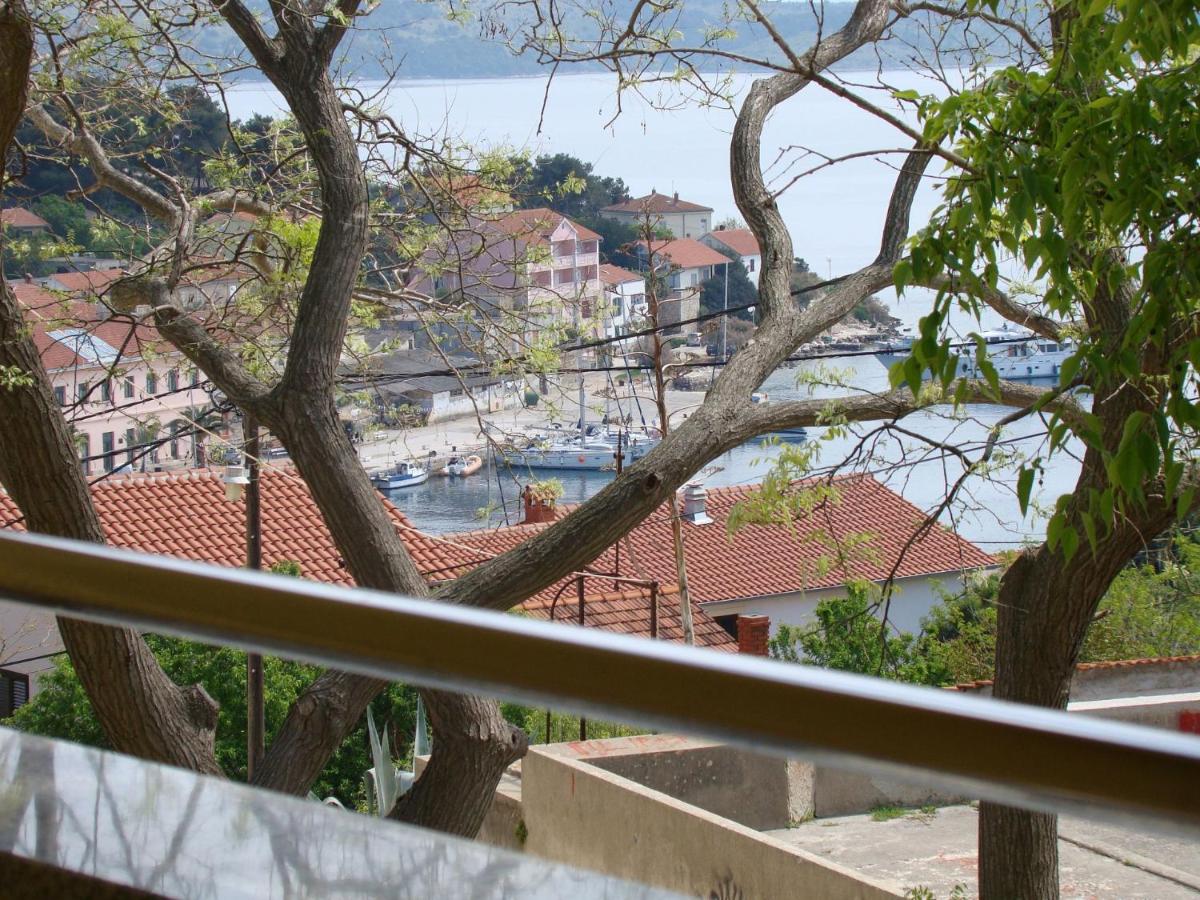 B&B Sali - Apartments Žana - Ground floor Apartments with sea view - Bed and Breakfast Sali
