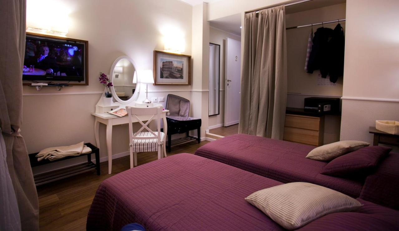 Double or Twin Room with Balcony