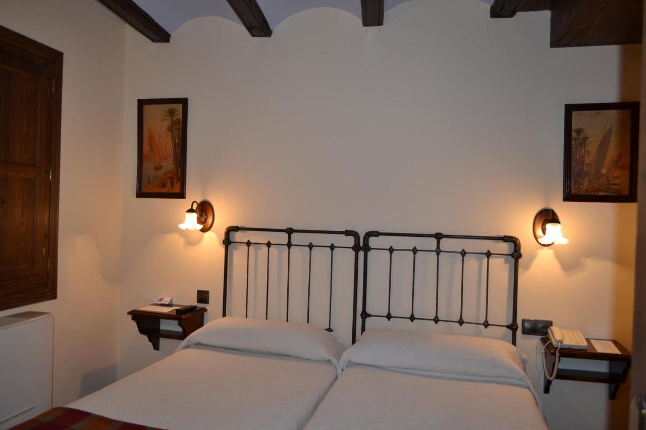 Economy Double or Twin Room