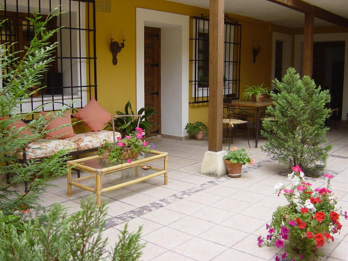 B&B Mandayona - Hostal Rural Cumbres De Castilla - Bed and Breakfast Mandayona