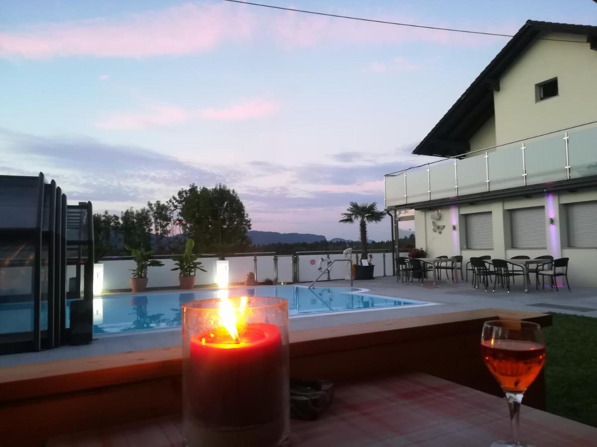 Gästehaus Tschertou - B&B