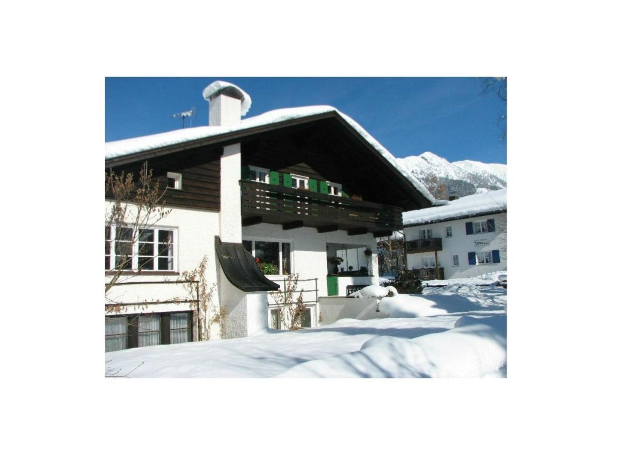 Ferienwohnungen Alpentraum - Haus Karin - B&B