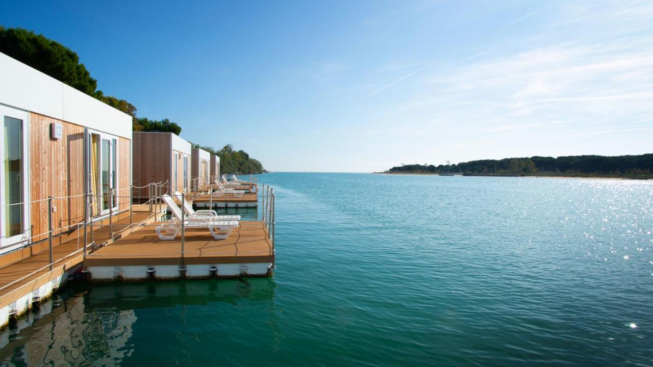 B&B Lignano Sabbiadoro - Marina Uno Floating Resort - Bed and Breakfast Lignano Sabbiadoro