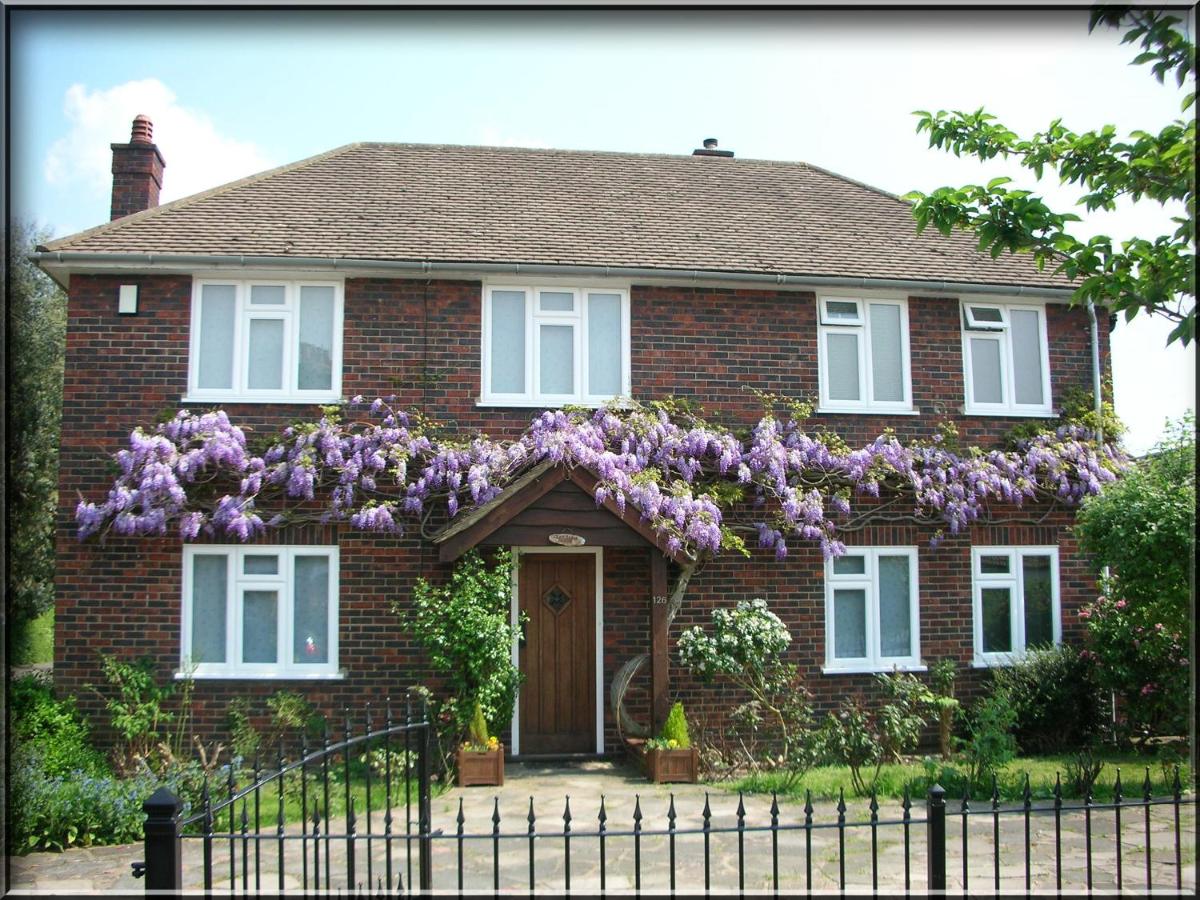 Clay Farm Guest House - B&B Bromley