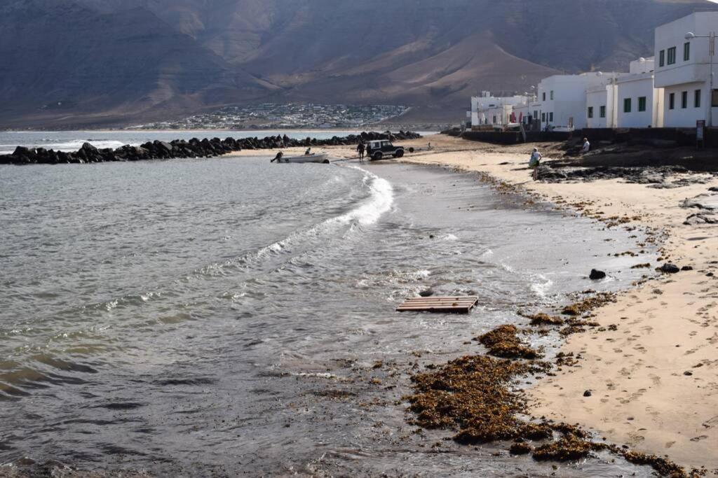 Lanzarote Famara Beach - B&B