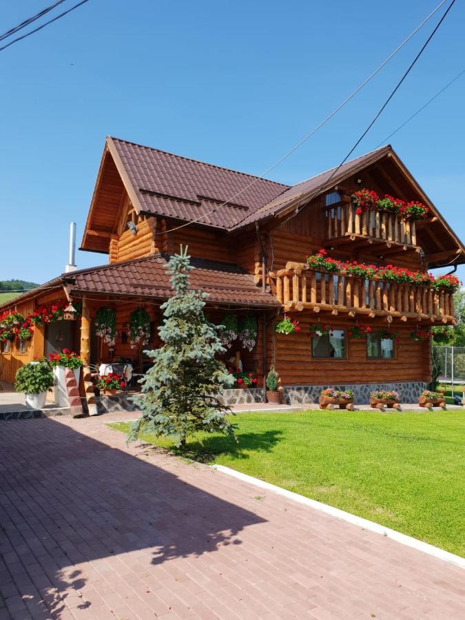 B&B Râşnov - Cabana Popasul Calaretului - Bed and Breakfast Râşnov