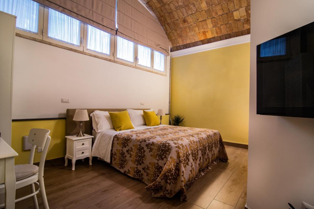 Double or Twin Room with Private Bathroom