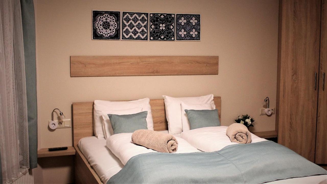 Rácz Vendégház - Chambres d’hôtes Sopron