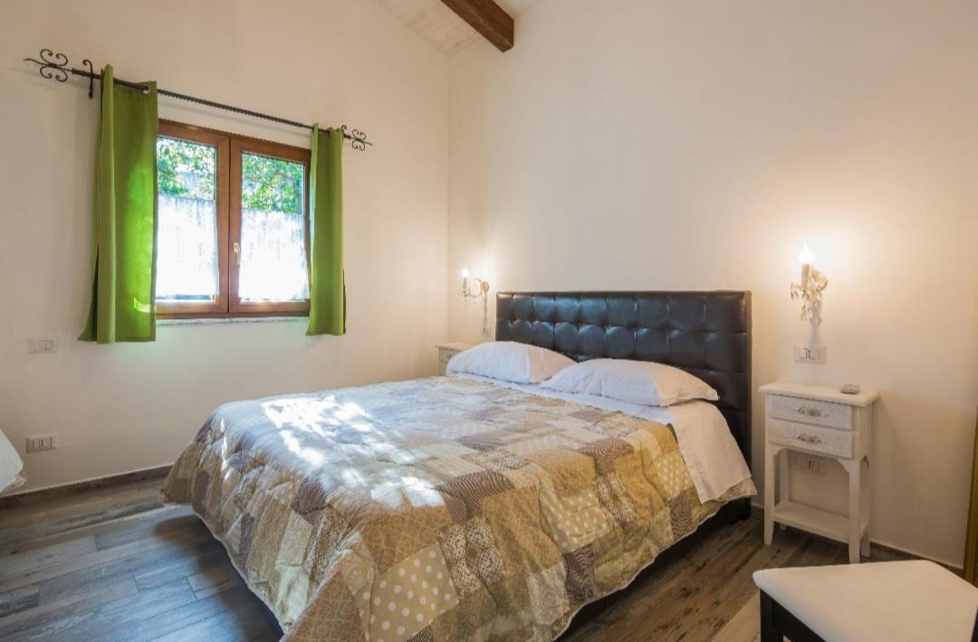 One-Bedroom Chalet with Terrace (5 Adults)
