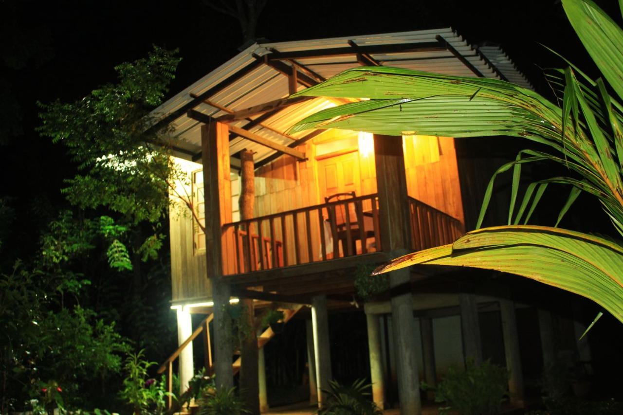 Ruk Sewana Villa Tree House - B&B Sigiriya